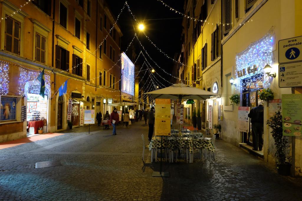 Borgo Pio Holiday Rome Exterior photo