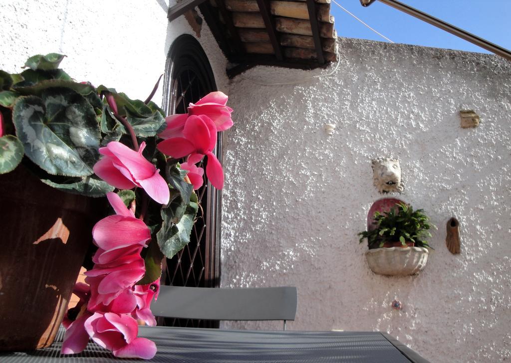 Borgo Pio Holiday Rome Room photo